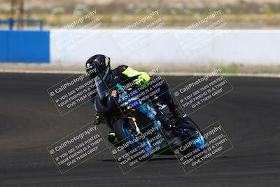 media/Jun-07-2025-TrackDaz (Sat) [[4413525952]]/A Group/1pm (Turn 1)/